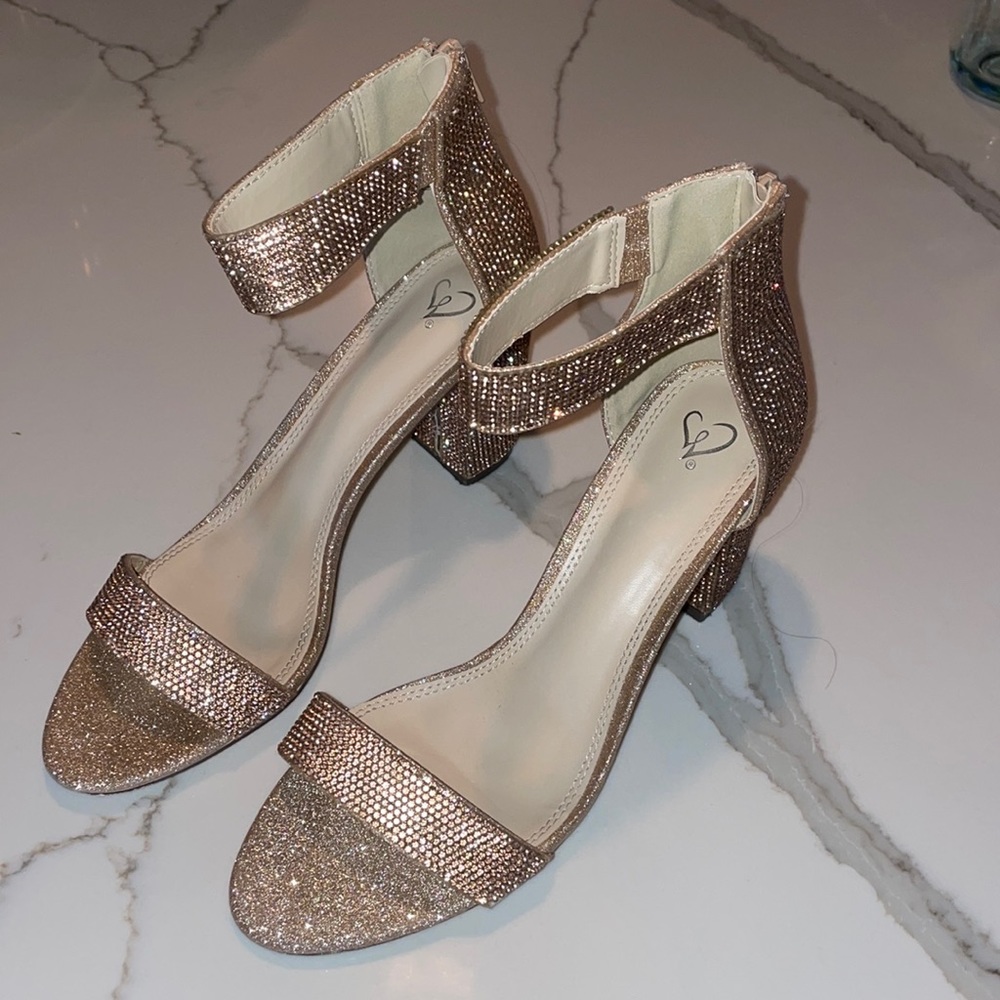 Windsor- Lead The Way Glitter Block Heels
